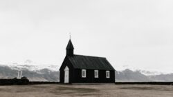 Filadelfia Church In Reykjavik Iceland - Islandvikings.com